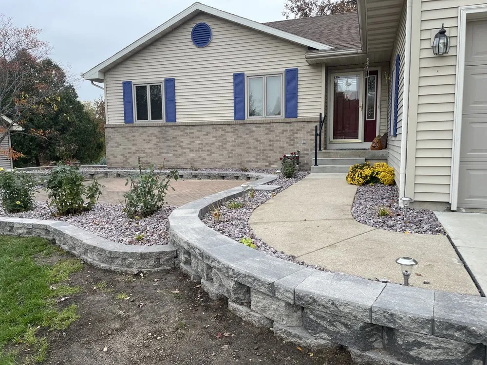 Reliable lawn care service near you in Beloit, WI by Armadillo’s Landscaping