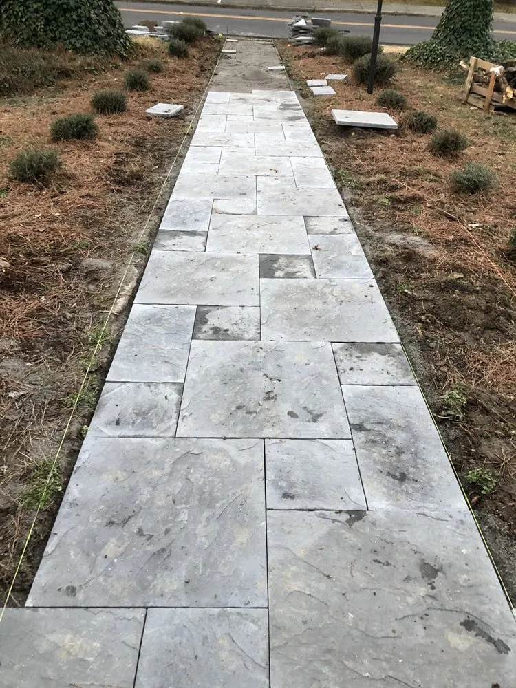 Trusted landscape design with custom design across Bessemer, AL - Armando’s Landscaping And Hardscaping