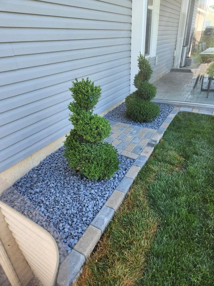 Professional landscape installation experts serving Elkhart, IN - Armany Landscaping