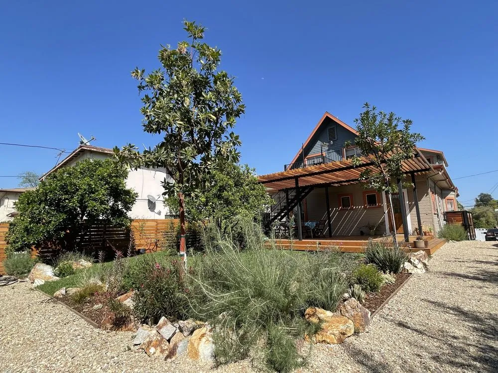 Custom lawn mowing service in San Fernando, CA - Armas Landscape