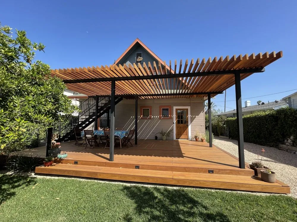 Affordable lawn mowing service in San Fernando, CA by Armas Landscape