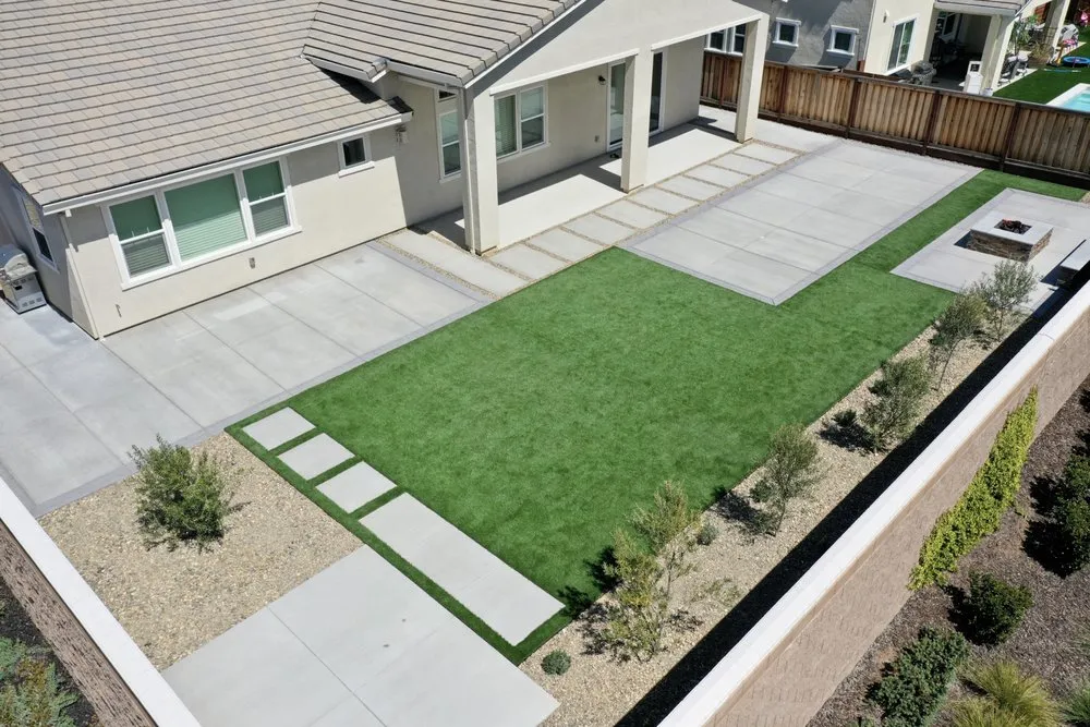 Top-rated yard maintenance experts serving Brentwood, CA - Armenta Landscape