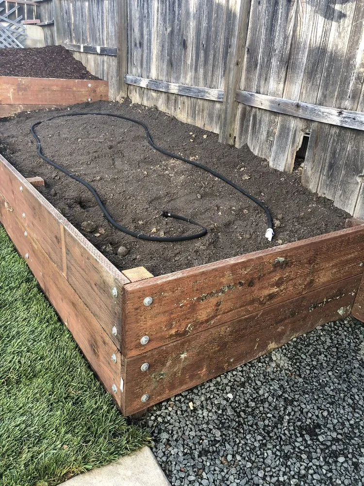 Custom yard maintenance in Atascadero, CA by Armet's Landscape