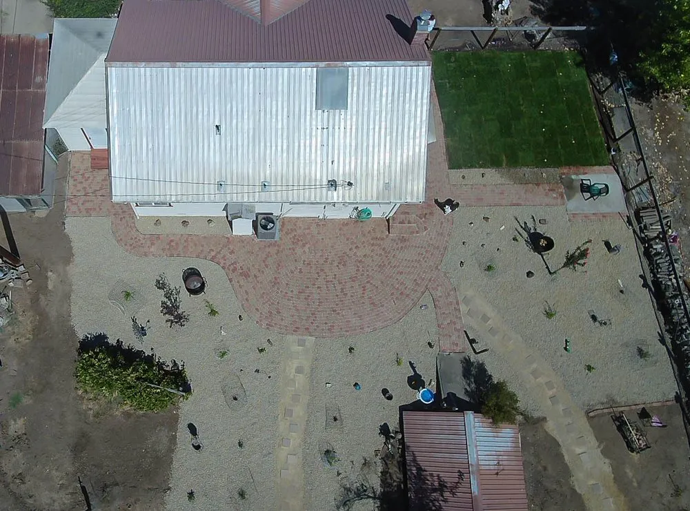 Professional yard maintenance in Atascadero, CA - Armet's Landscape