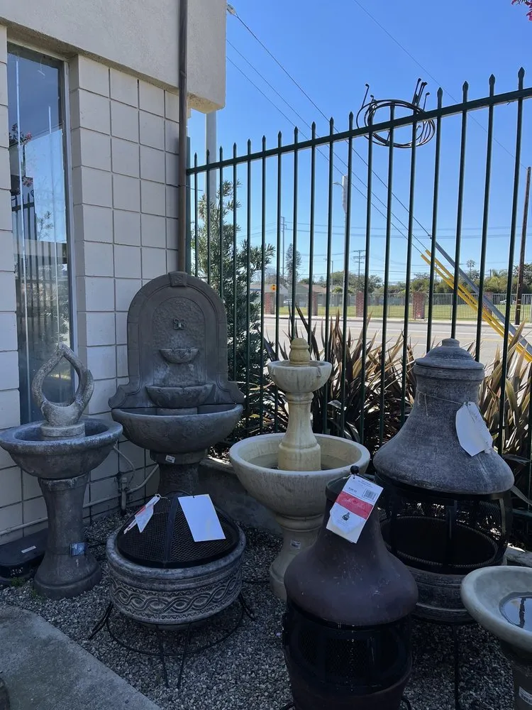 Expert landscaping services in Los Angeles, CA - Armstrong Garden Centers