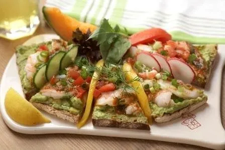 Local yard cleanup service in Monrovia, CA - Armstrong Garden Centers