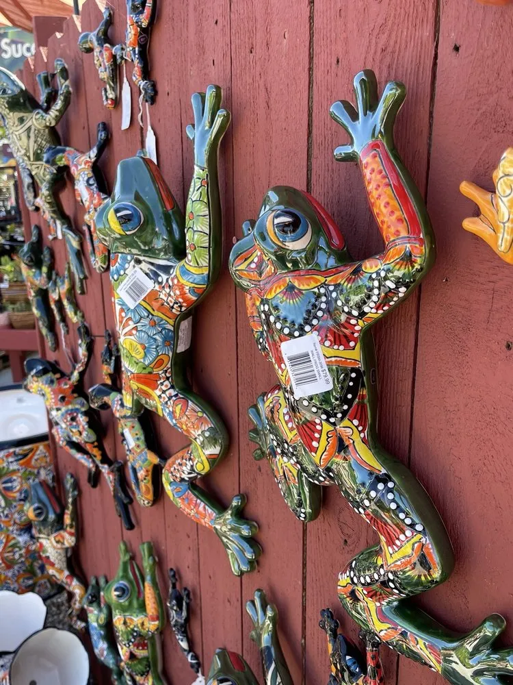 Custom lawn mowing service for homes across Thousand Oaks, CA - Armstrong Garden Centers