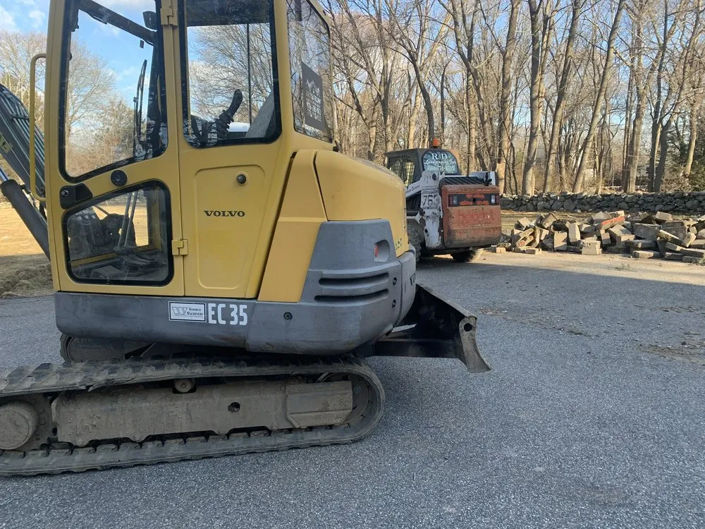 Professional landscape installation for beautiful yards across Dracut, MA - Armstrong General Machinery & Landscaping