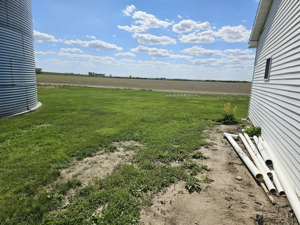 Reliable yard cleanup service in Missouri Valley, IA - Armstrong Lawn and Services