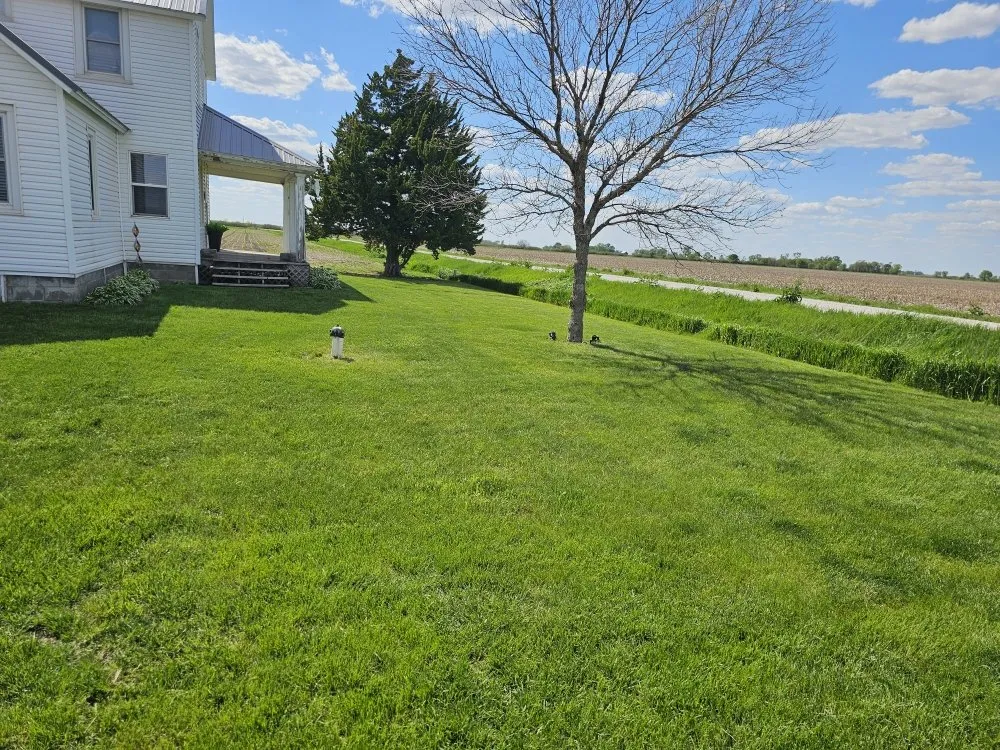 Expert lawn mowing service in Missouri Valley, IA - Armstrong Lawn and Services