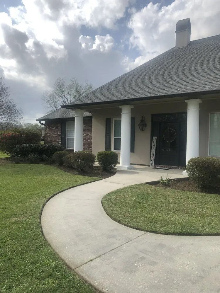 Trusted residential landscaping experts serving Walker, LA - Armstrong Outdoor Services