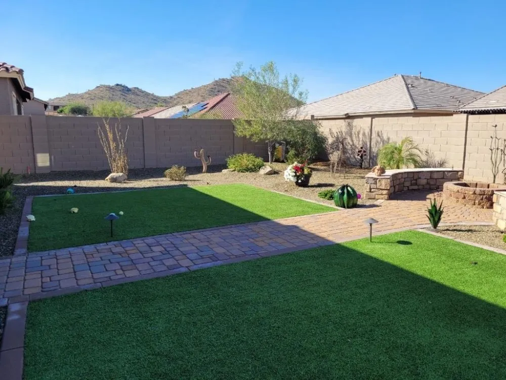 Top-rated garden landscaping in Phoenix, AZ by Arnold's Custom Landscaping
