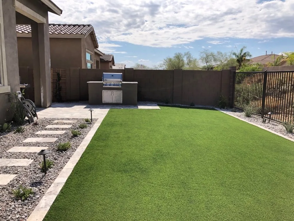 Top-rated residential landscaping in Phoenix, AZ - Arnold's Custom Landscaping