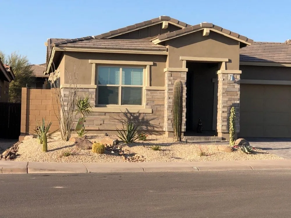 Trusted yard cleanup service for beautiful yards in Phoenix, AZ by Arnold's Custom Landscaping