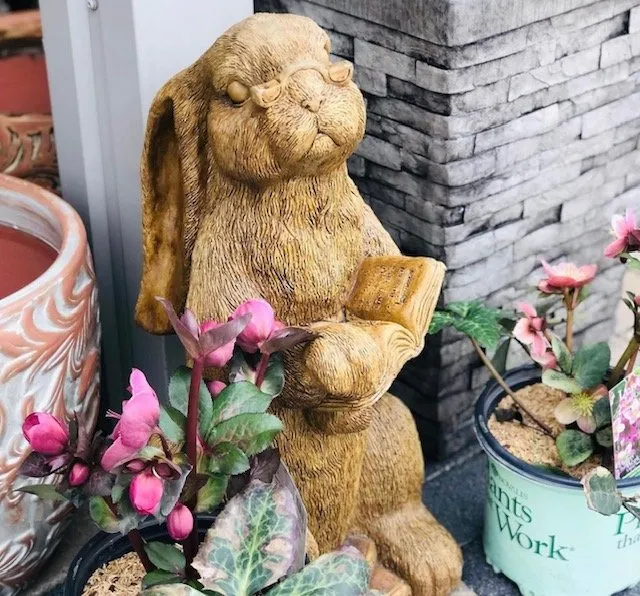 Expert landscaping services in Mansfield, OH by Arnold's Landscaping and Garden Center