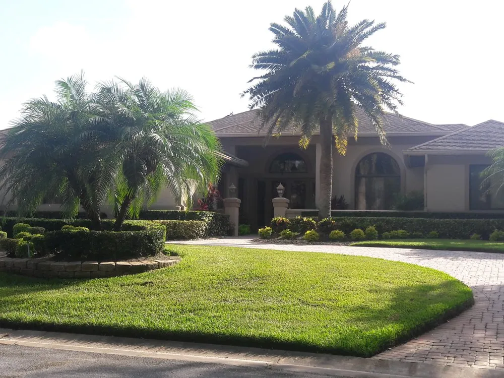 Professional lawn care service with custom design in Bradenton, FL by Arnold's Outdoor Solutions