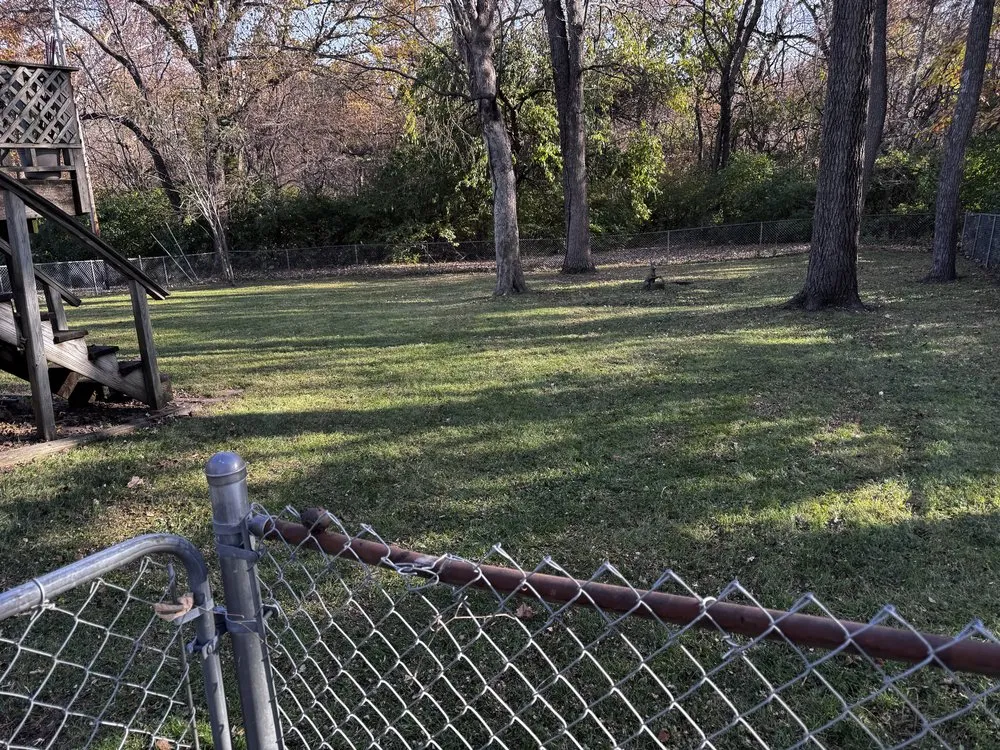 Local outdoor landscaping in Independence, MO - Arnold’s Reliable Lawncare