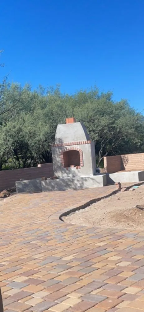 Expert lawn mowing service for beautiful yards in Tucson, AZ by Arnold’s