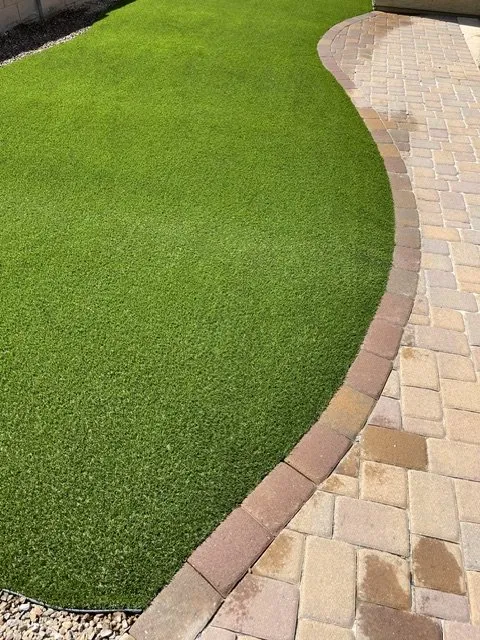 Professional outdoor landscaping in Tucson, AZ - Arnold’s