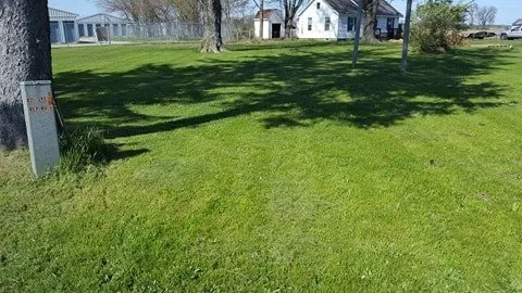Local lawn mowing service in Springfield, MI - Arn's Lawn Maintenance