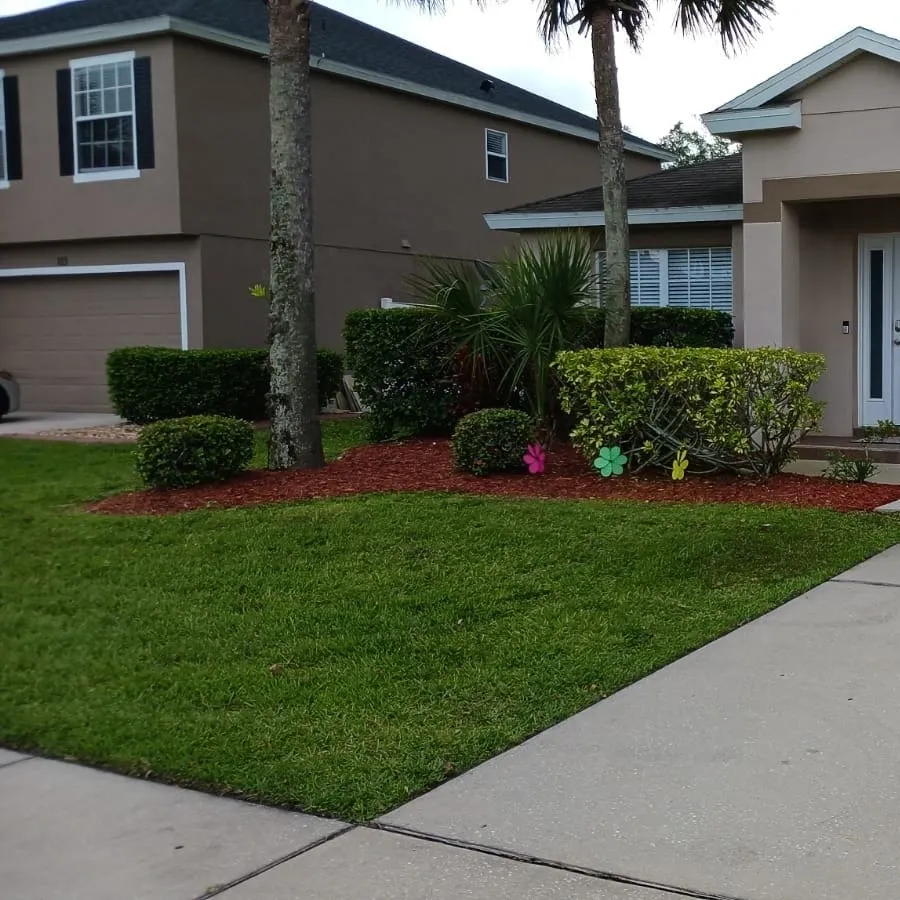 Trusted lawn mowing service for beautiful yards in Sanford, FL by Arocho Landscaping