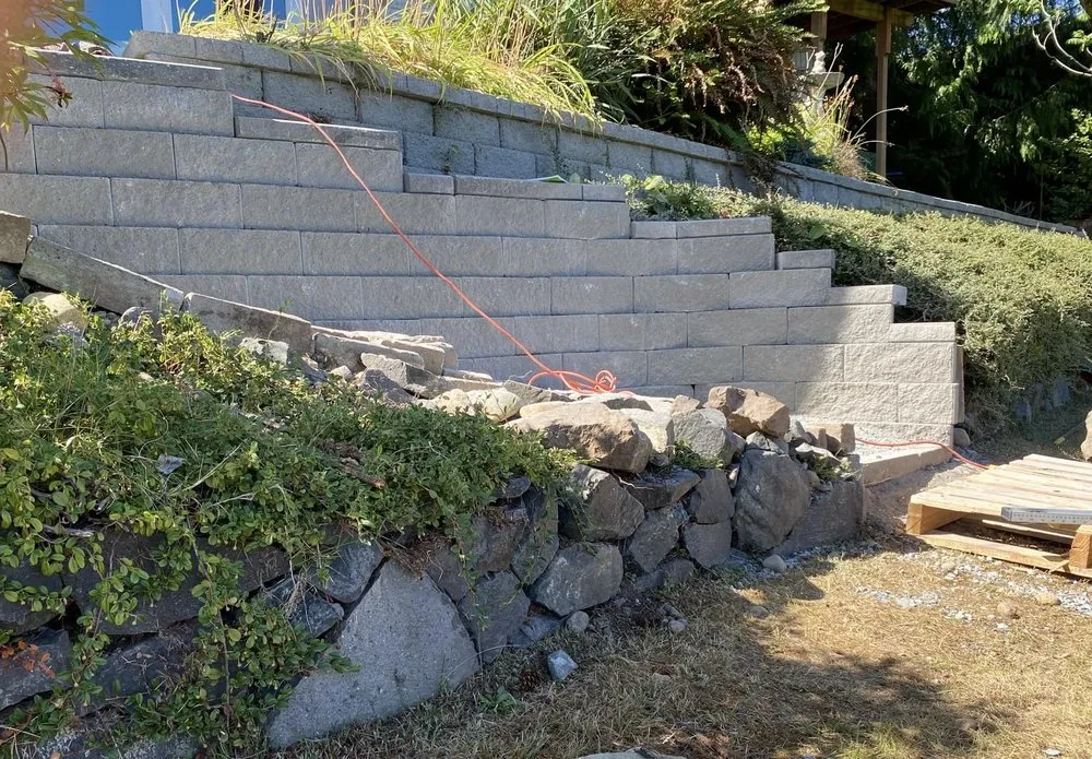 Trusted lawn mowing service for residential properties in Shelton, WA by Aroldo Matias Landscaping