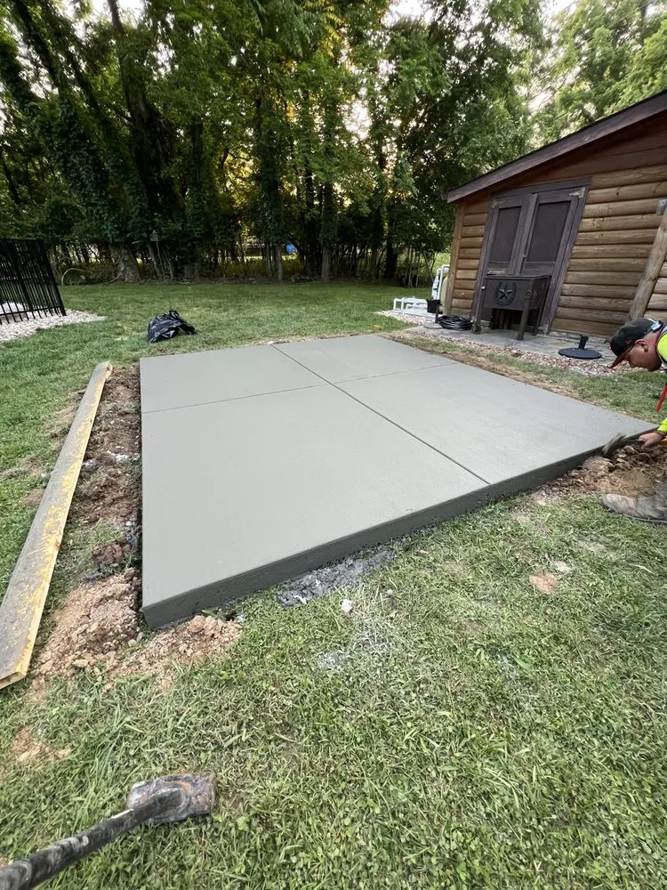 Affordable landscape design in Middle Tennessee, TN - Arreguín Concrete