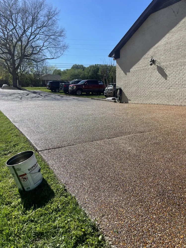 Professional lawn mowing service for beautiful yards in Middle Tennessee, TN by Arreguín Concrete