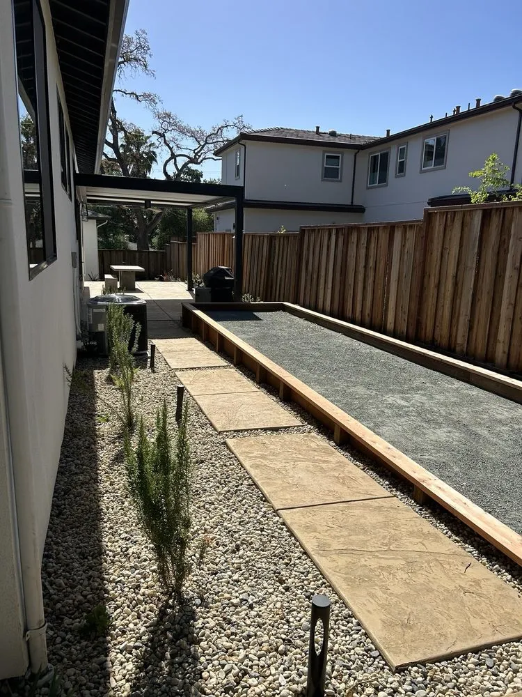 Affordable lawn mowing service experts serving Lafayette, CA - Arreola Landscape and Pool Design