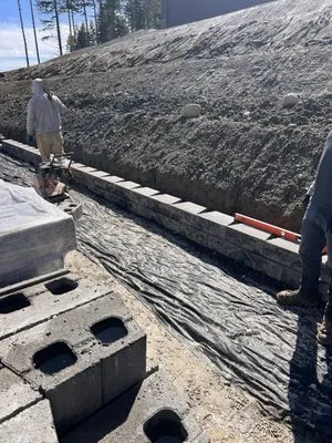 Arreola Landscape Logo