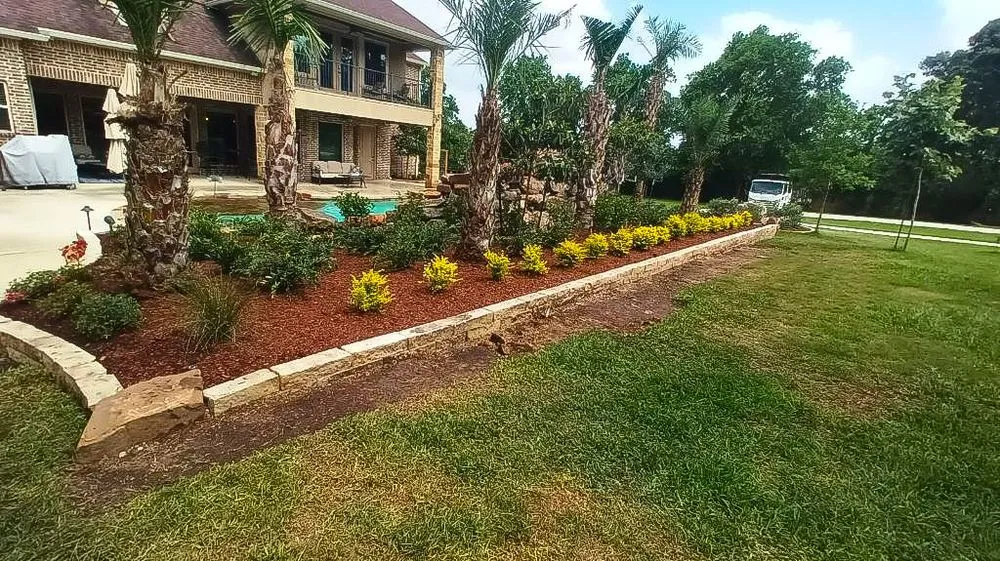 Expert yard maintenance near you across Houston, TX - Arreola Landscaping