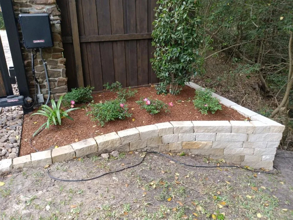 Top-rated yard cleanup service experts serving Houston, TX - Arreola Landscaping
