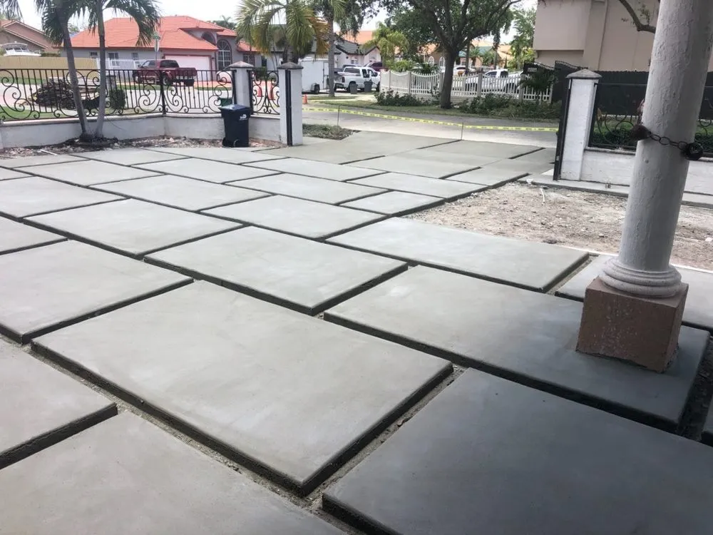 Trusted yard cleanup service in Hialeah, FL - Arrieta Landscape