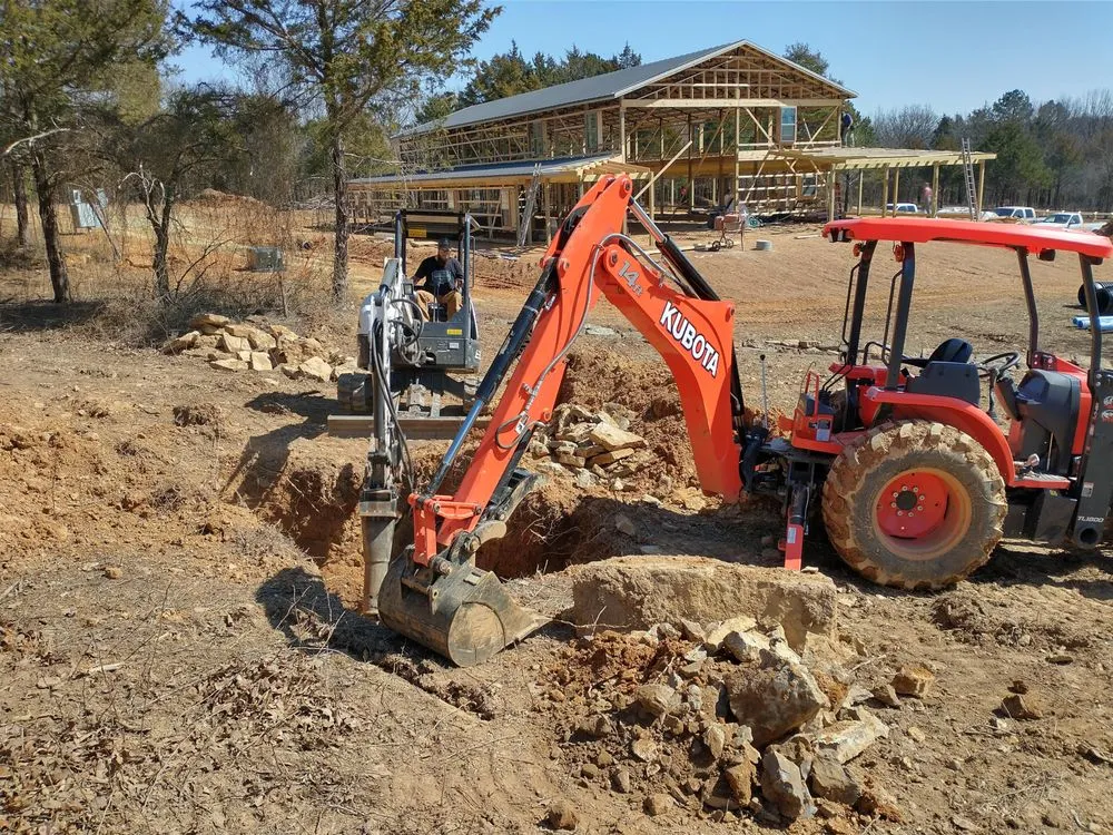 Reliable lawn care service experts serving Van Buren, AR - Arrow Dirt Works