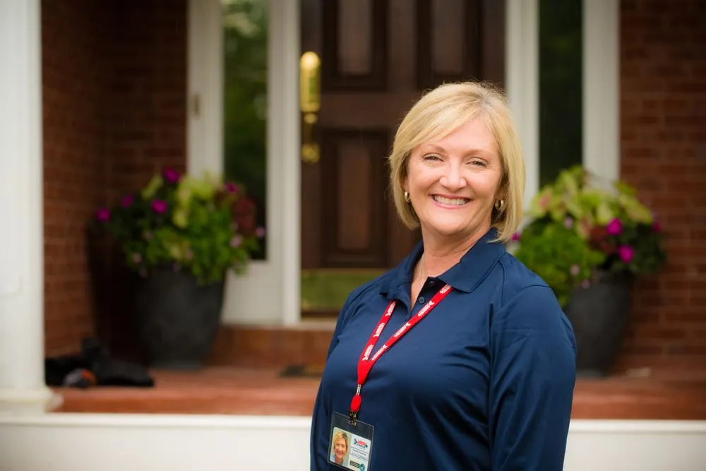 Custom lawn care service in Hilton Head Island, SC by Arrow Exterminators