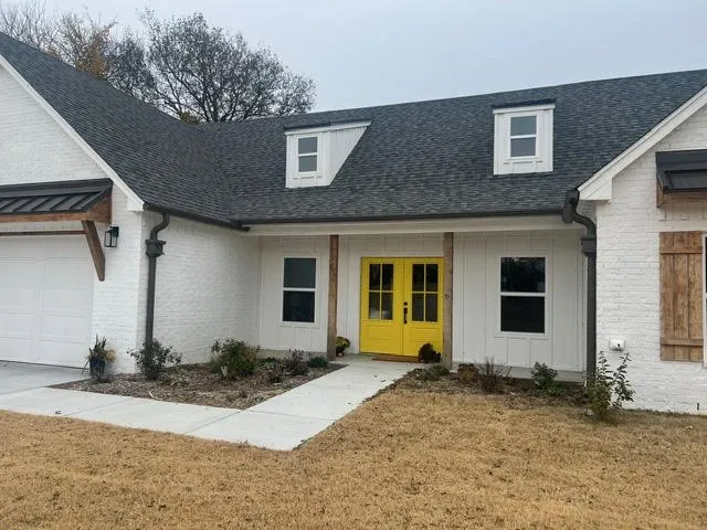 Custom residential landscaping for homes in Broken Arrow, OK by Arrow Pines Projects