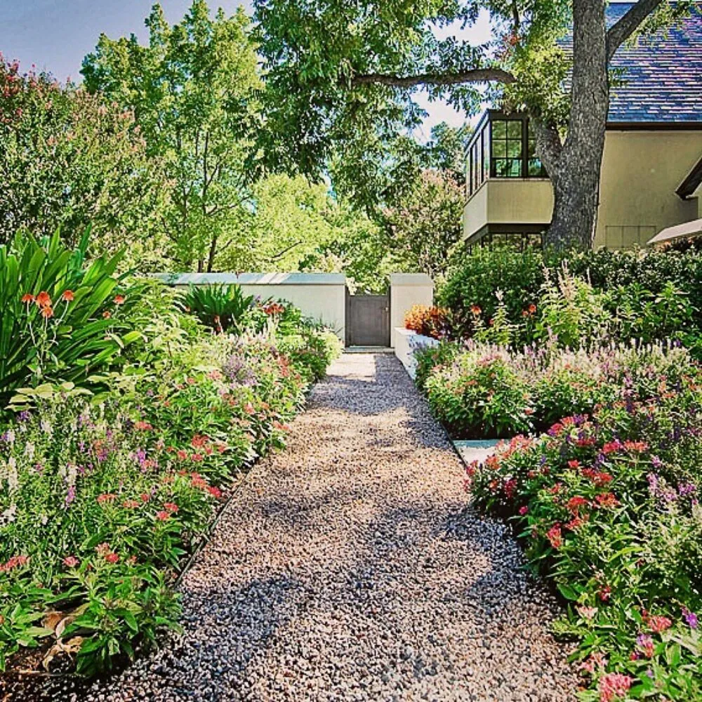 Trusted yard cleanup service in Frisco, TX - Arrowbrooke Landscapes