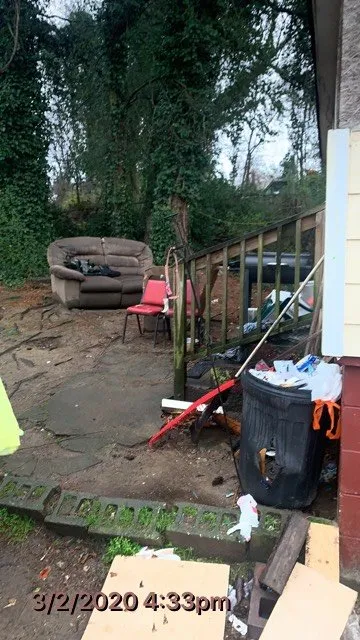 Custom lawn mowing service in Macon, GA - Arrowhead Cleanouts