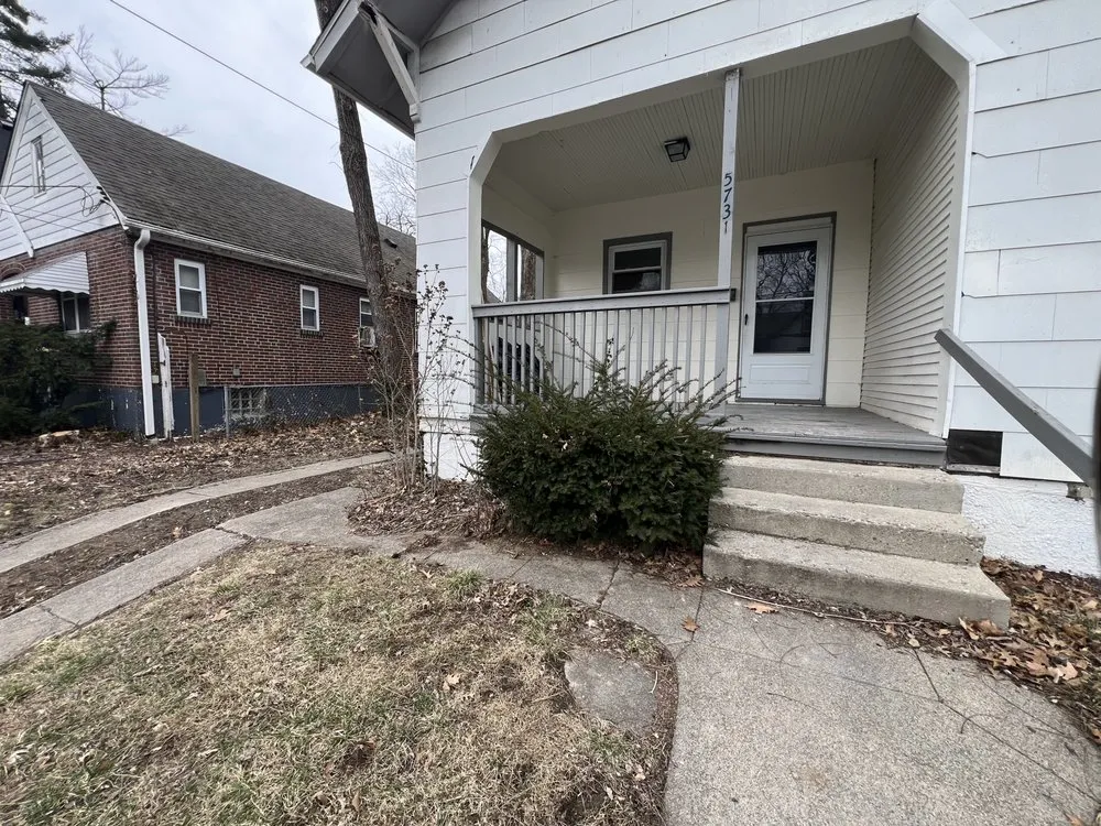 Top-rated yard cleanup service with custom design in Camden, OH by Arrowhead Exterior Services