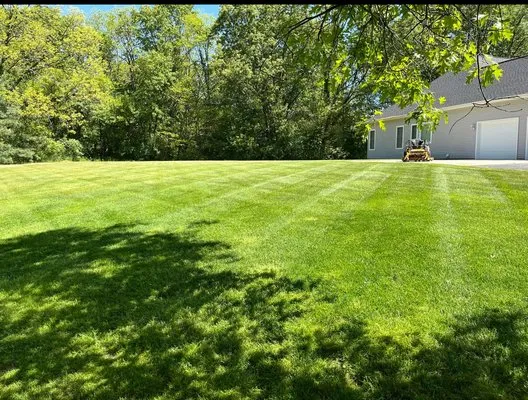 Arrowoods Lawn Service