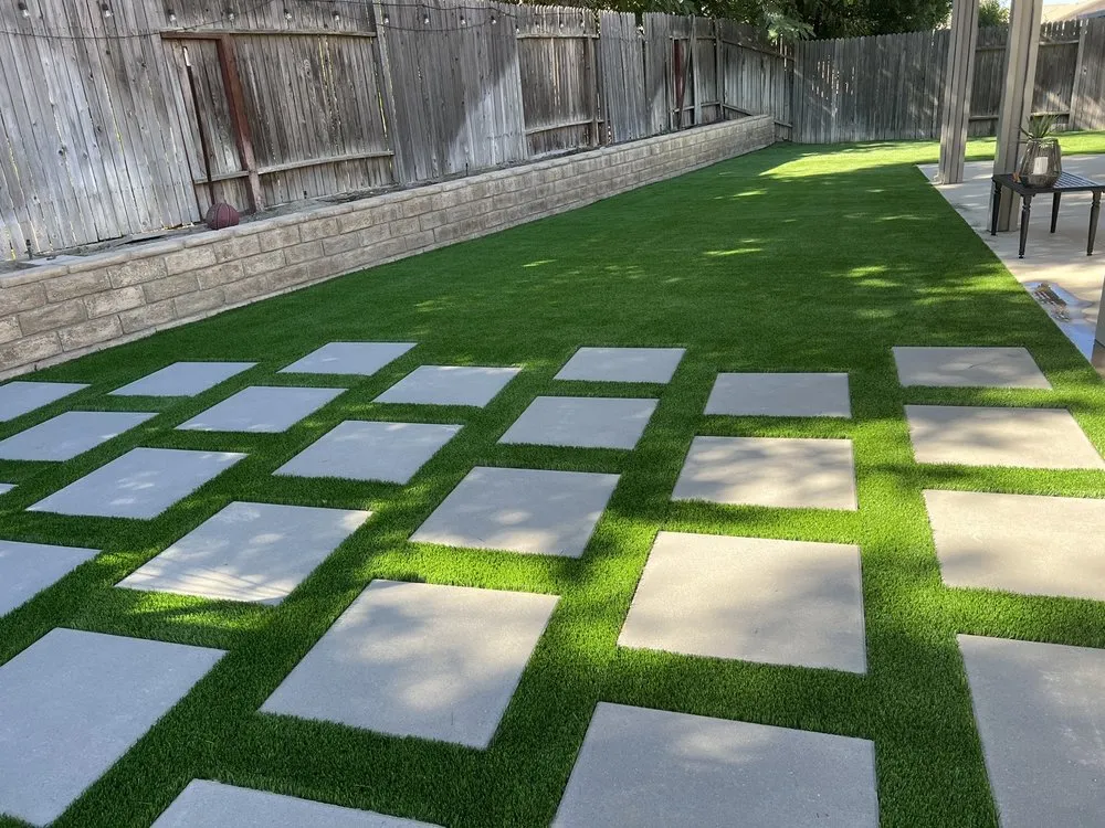 Custom outdoor landscaping in Bakersfield, CA by Arroyo Grande Landscaping