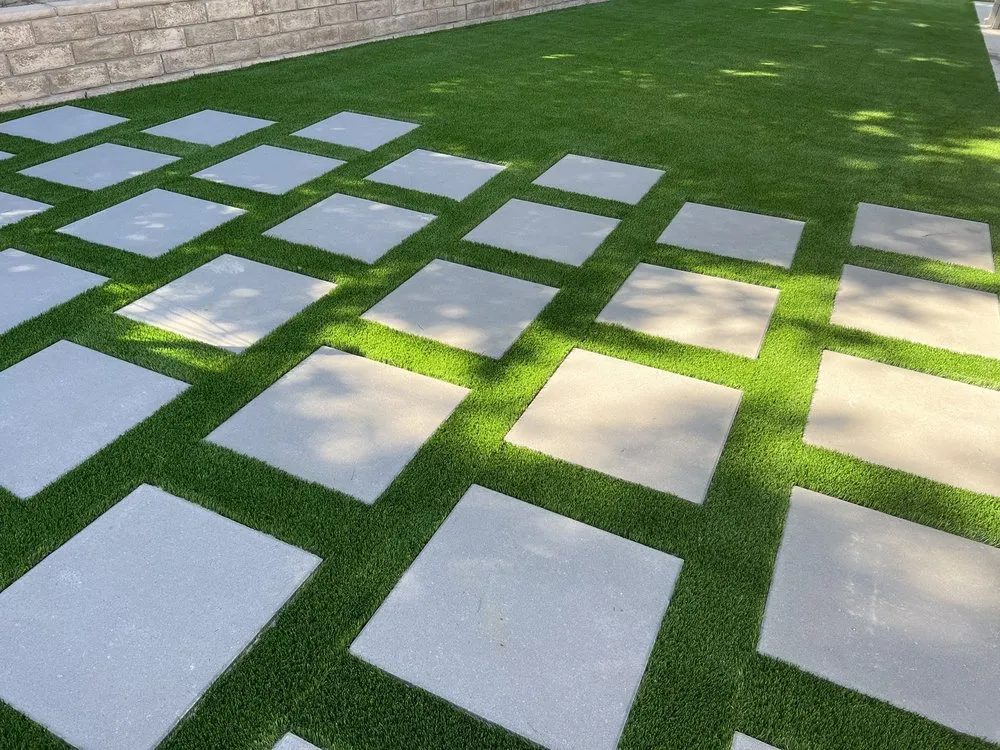 Trusted lawn mowing service experts serving Bakersfield, CA - Arroyo Grande Landscaping