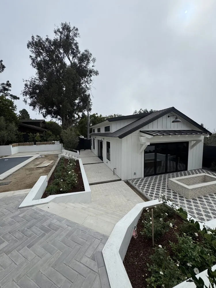 Expert garden landscaping for beautiful yards across Escondido, CA - Arroyo Landscapes