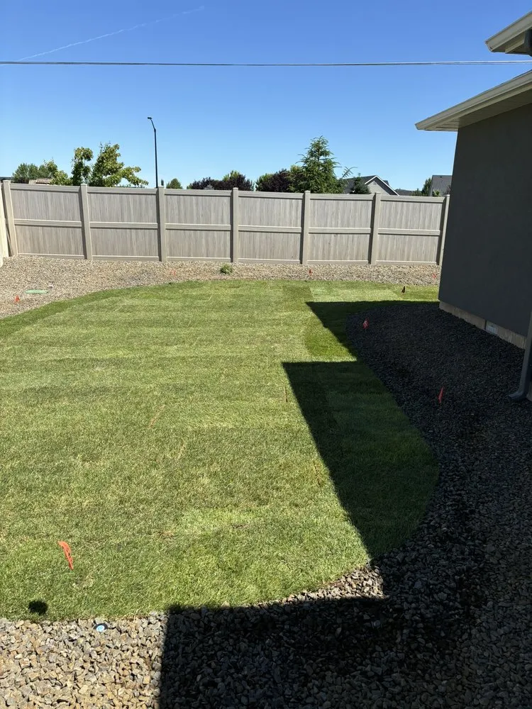 Professional yard cleanup service experts serving Nampa, ID - Arroyo Landscaping & Construction