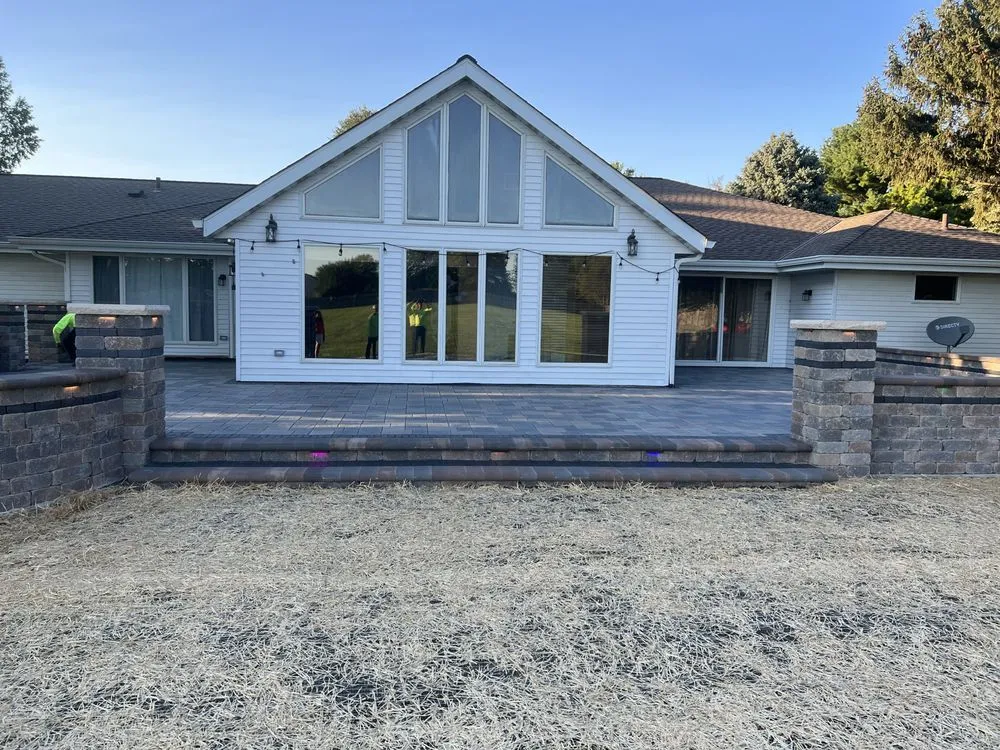 Reliable landscape design experts serving Shorewood, IL - Arroyo Lawn Care And Snow