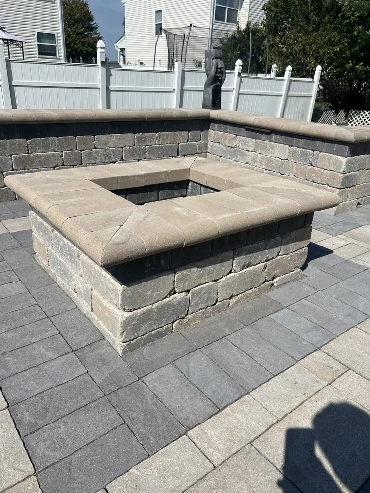 Reliable garden landscaping in Shorewood, IL - Arroyo Lawn Care And Snow