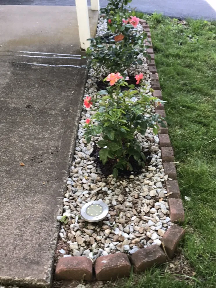 Trusted lawn mowing service experts serving Wallingford, CT - Arroyo’s landscaping