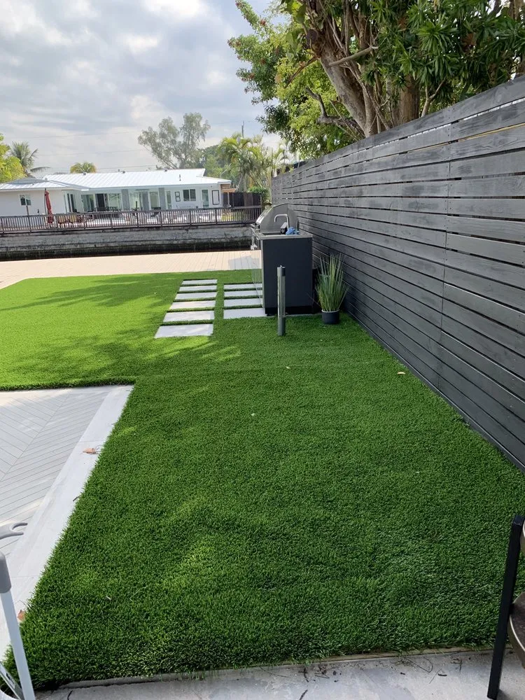 Custom lawn care service experts serving Miami, FL - Art Grass