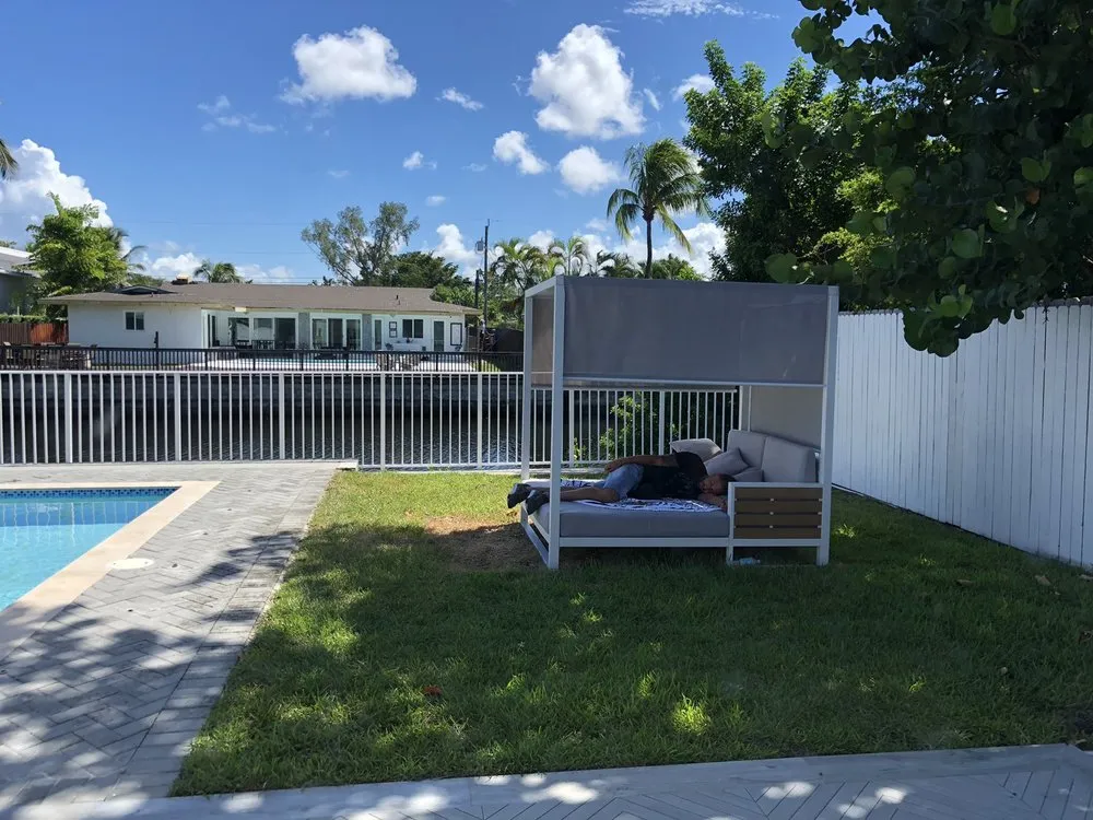 Reliable outdoor landscaping in Miami, FL - Art Grass