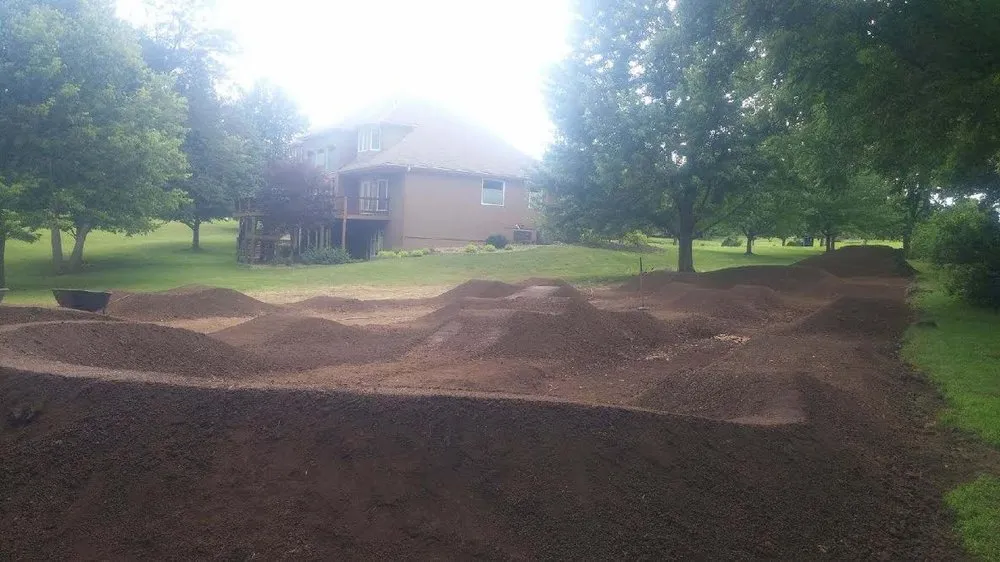 Local landscape design experts serving Overland Park, KS - Art Kesterson Topsoil